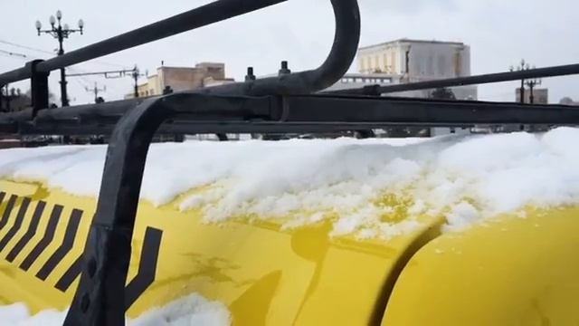 Желтый рад снегу смотреть онлайн