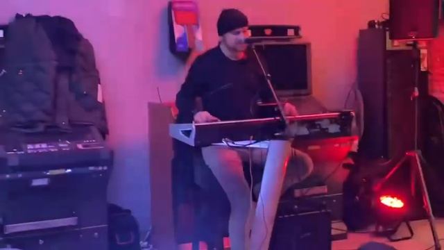 Ostani đubre do kraja 🎧🎧🎧 LIVE LIVE Demir Hotić Demčo ( RIBLJA Čorba ) COVER смотреть онлайн