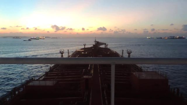 Прибытие в Сингапур на рассвете смотреть онлайн