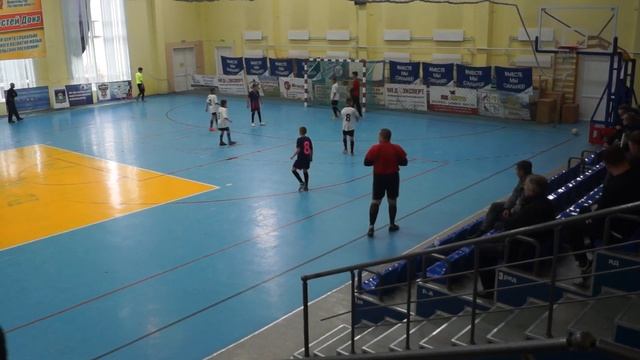 Штурм-Орловский-2011 6:1 Сокол-Сальск-2012 AFL Salsk Kids 23.12.2023 13:00 смотреть онлайн