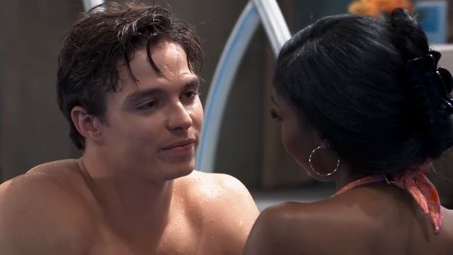 GH 6/1/2023 | Spencer and Trina at the pool 2/2 смотреть онлайн