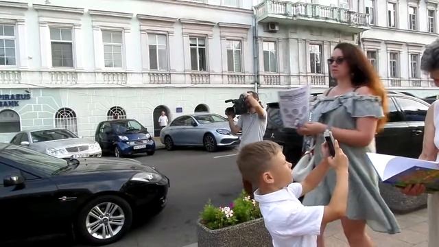Международный литературный флешмоб «Одесса читает. Одессу читают». Часть 1. смотреть онлайн