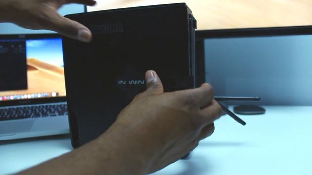 4 Reason to Buy the InWin Chopin Mini-ITX Case смотреть онлайн
