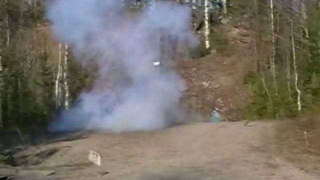 explosive-4 hemmagjord rörbomb! смотреть онлайн