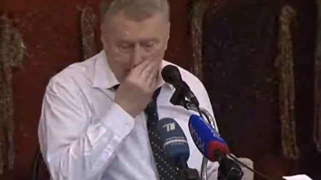В.В. Жириновский - Избавить страну от мигрантов смотреть онлайн