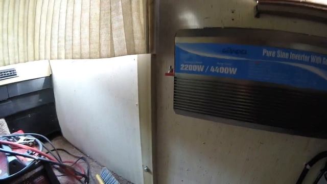 Pure Sine Wave Inverter || Full Time RV Living смотреть онлайн