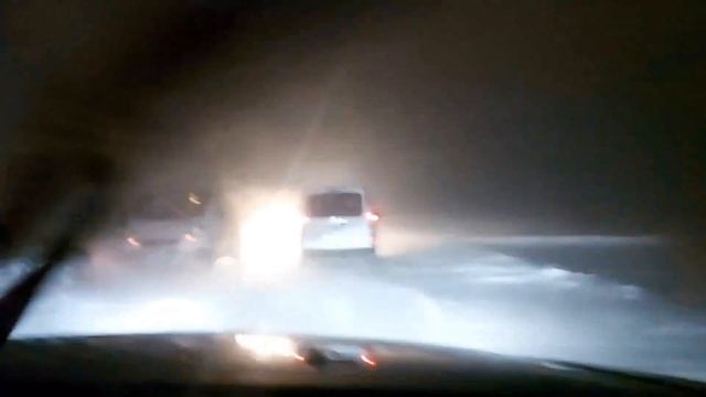 Снег и заторы на трассе Одесса-Маяки 27.01.2021 смотреть онлайн
