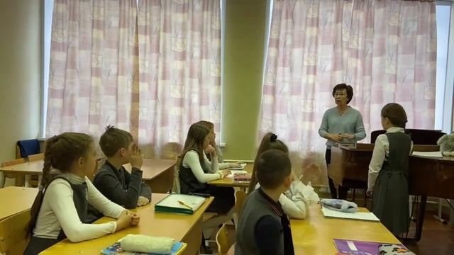 Мастер-класс "Основные этапы работы над музыкальным диктантом" смотреть онлайн