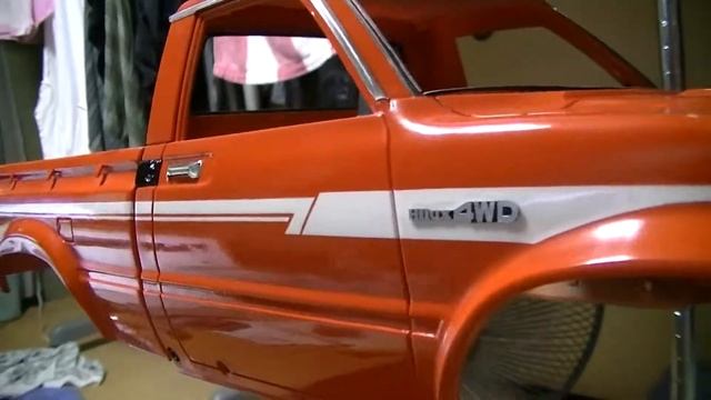 RC4WD trailfinder 2 TOYOTA Hilux J-RN36-KDW(1980) Unfinished смотреть онлайн