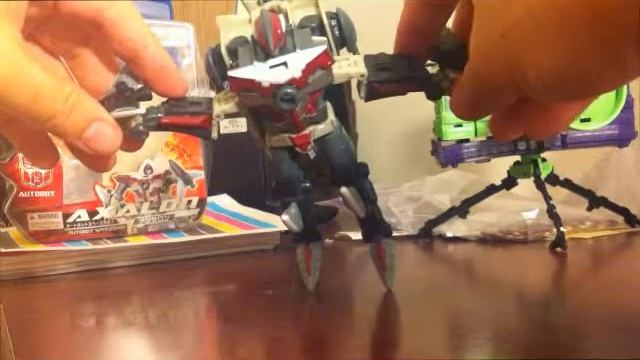 UN-28 Axalon Takara Tomy MSL Review смотреть онлайн