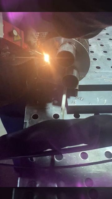 Лазерная сварка. Аппарат лазерной сварки SEKIRUS SVR 1500, толщина металла до 6 мм