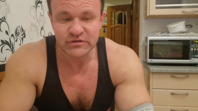 Гормон роста , Стероидмен . смотреть онлайн