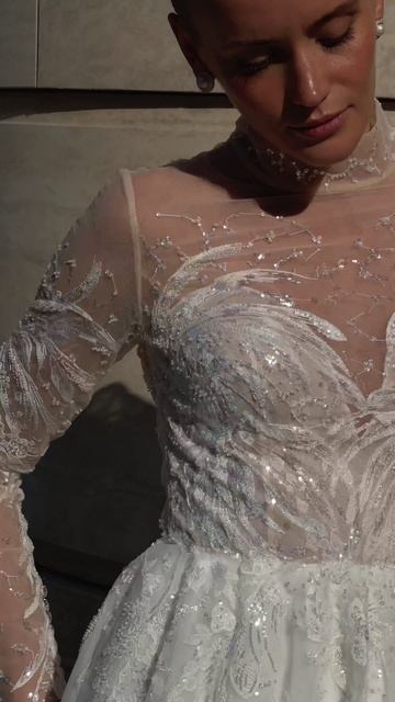 Свадебное платье Огма из коллекции «Piter Vibes» от бренда Divino Rose