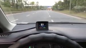 Автомобильный бортовой компьютер STEMKID HUD Р10