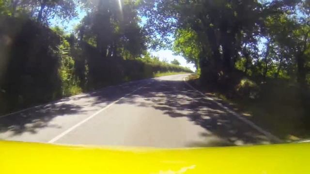 Opel Adam Rocks смотреть онлайн