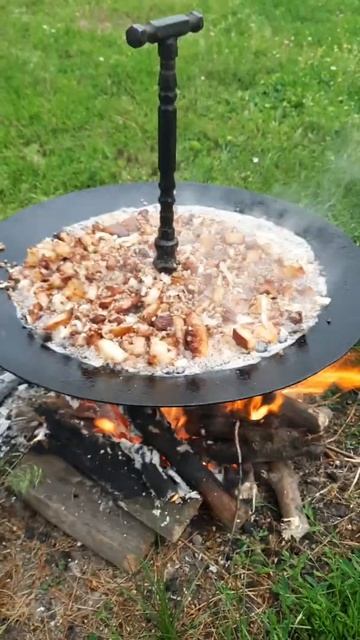 Готовим кровянку на сковороде #shorts смотреть онлайн