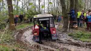 Тракторные баталии: экстремальное шоу «Бизон-Трек»!