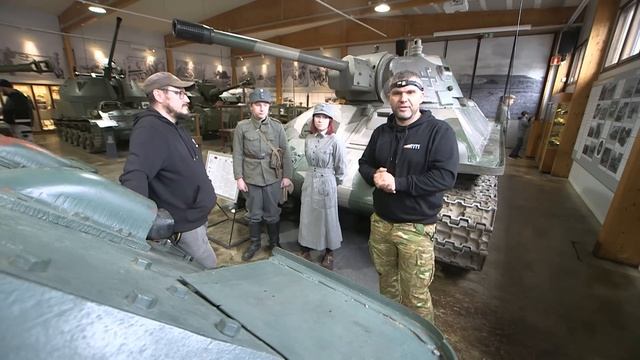 TANK HUNTER #133 Odnajdujemy czołg z wojny zimowej! смотреть онлайн