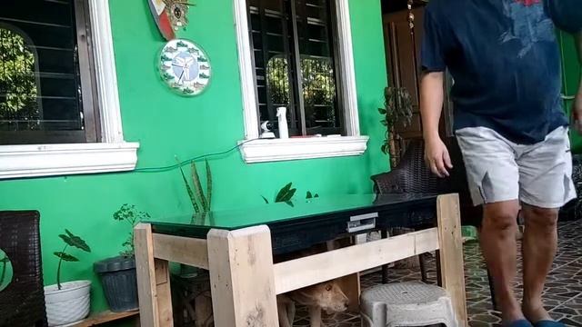 DIY TV CONVERTED TO COFFEE TABLE | GEOBONS DIY @BYAHE NI GEOBON смотреть онлайн