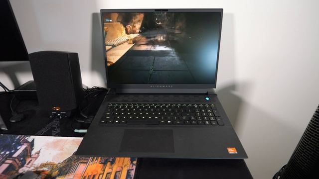 Alienware m18 AMD 7900m Black Screen Issues Seem To Be Solved For Real This Time смотреть онлайн