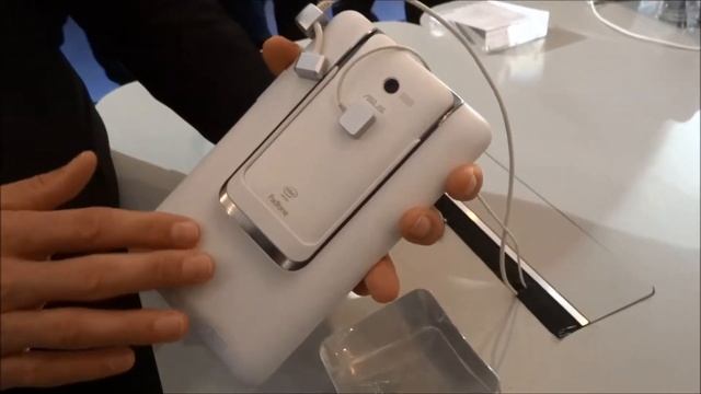 Asus PadFone mini al Mobile World Congress 2014 смотреть онлайн