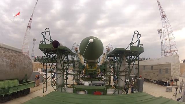 Вывоз РКН "Союз-2.1а" с ТГК "Прогресс МС-12" смотреть онлайн