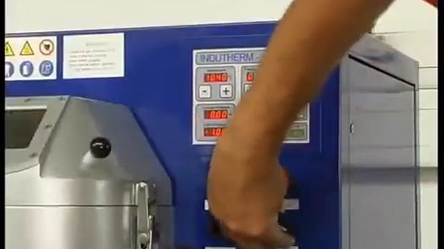 Indutherm Vacuum Pressure Casting Machine - VC 500 D смотреть онлайн