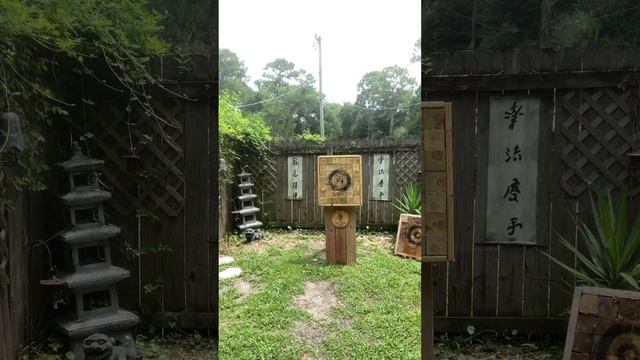 SOG Pentagon FX Blackout Fixed Blade Knife thrown in the board in the Playground смотреть онлайн