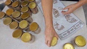 И СНОВА работаем с Димой НА КУХНЕнам осталось ЕЩЕ чуть-чуть и СЕЗОН ЗАГОТОВОК ЗАКРОЕМ