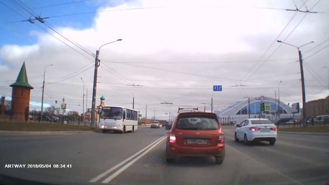 Трасса республиканской легкоатлетической эстафеты. Часть 8 этапа перед поворотом смотреть онлайн