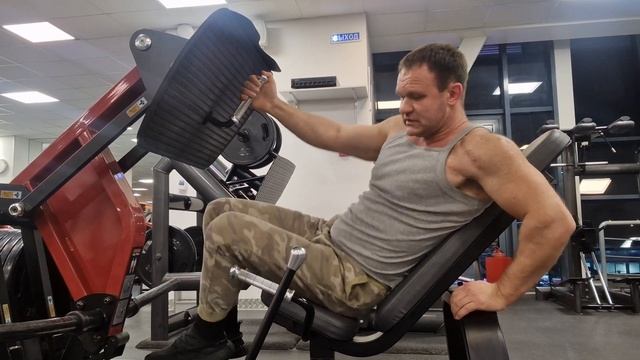 Стероидмен жим ногами , секреты . смотреть онлайн