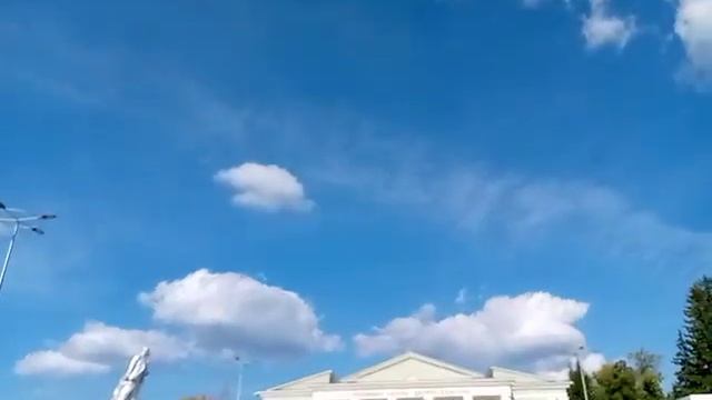 Подготовка к концерту город Ишимбай площадь Дворец культуры. смотреть онлайн