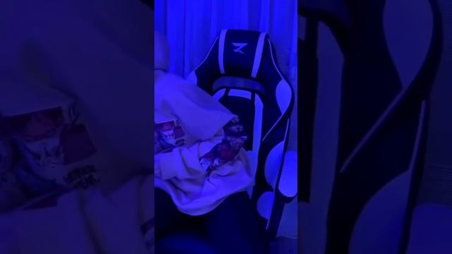 ученик по обмену 2 часть все серии(1 часть на канале)