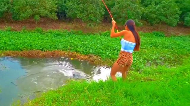 Amazing Village Smart Girls Fishing With Hook ~ Traditional Hook Fishing ~ Рыбалка Видео#fishing смотреть онлайн