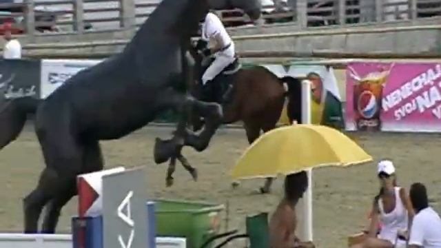 Al Cambero CSI Pezinok 130 Final middle tour смотреть онлайн