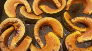 Тыква запеченная в духовке. Рецепт запеченной тыквы со сливочным маслом и сахаром. Быстро и вкусно.