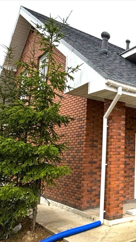 Двухэтажный дом д. Алопово / Дом для семьи