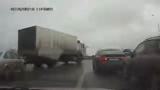 Спешащий газел смотреть онлайн