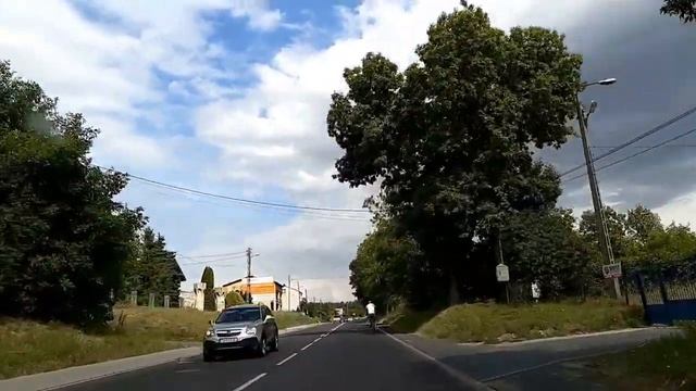 Едем.Польская деревня.Как в России.Через 10 км Пилица.Let's go. Poland #road #poland #village смотреть онлайн