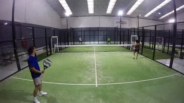 20151014 Padel Miercoles Americano Jessica Jose vs David Pepe смотреть онлайн