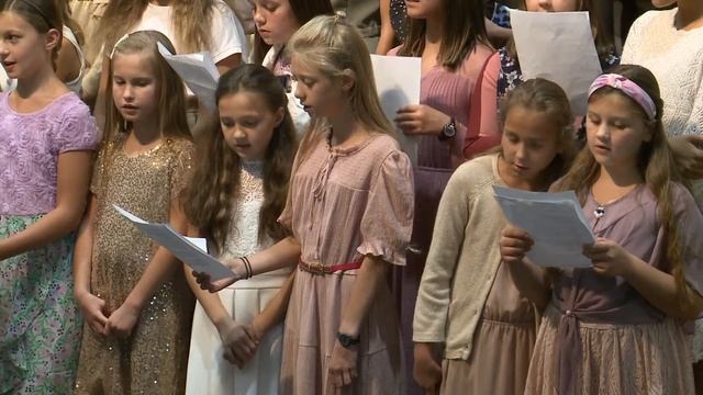 Пение: "В Бесконечном Пространстве" смотреть онлайн