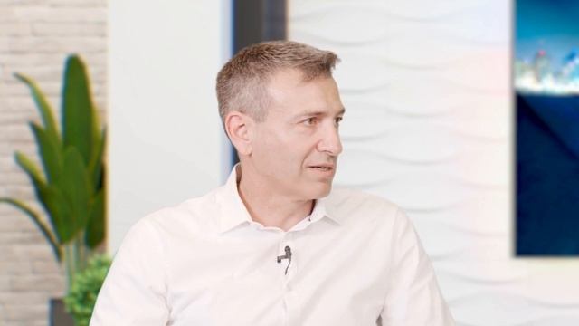 Роль фонда Ротшильда в развитии Израиля: интервью с Гаем Сверски смотреть онлайн