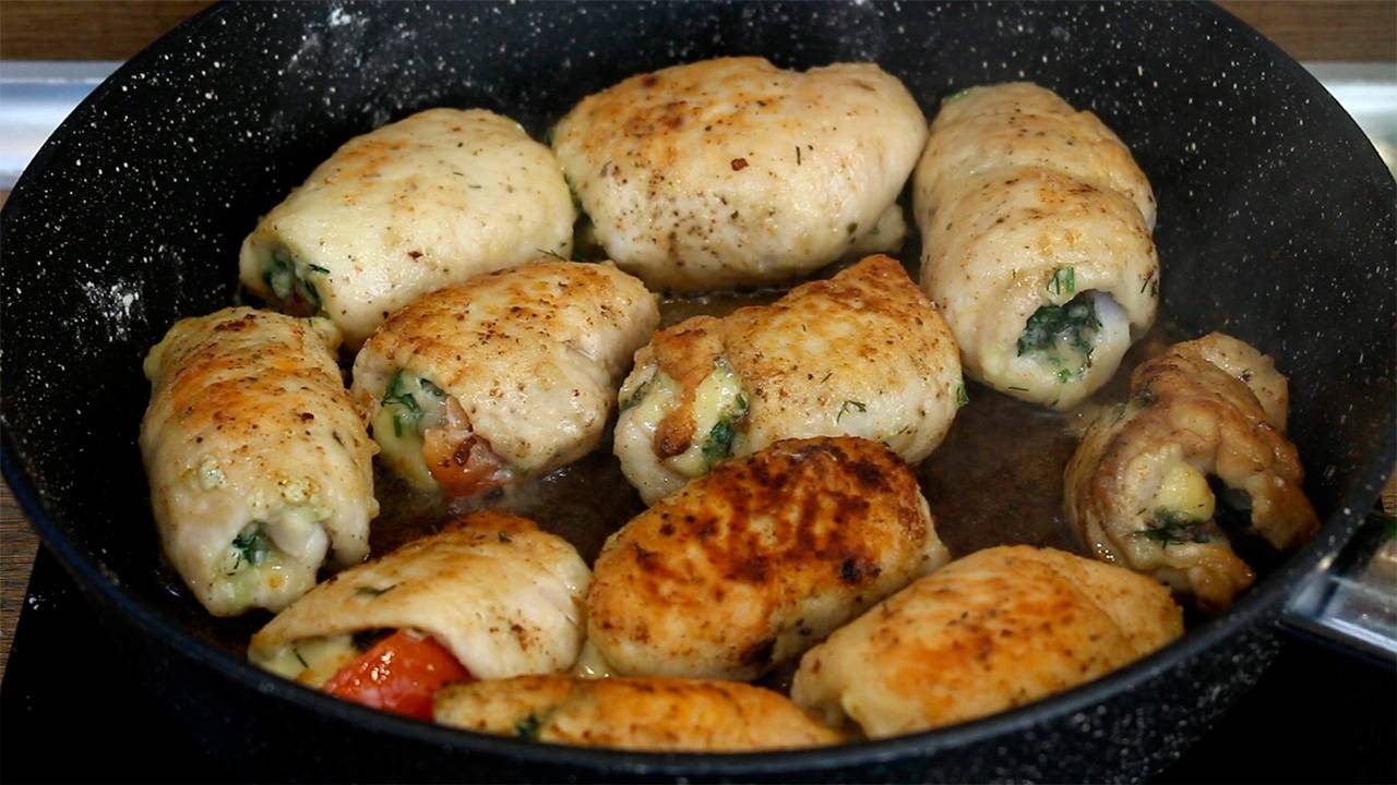 Вкуснейшие Куриные Рулетики / Отличный вариант горячего блюда смотреть онлайн