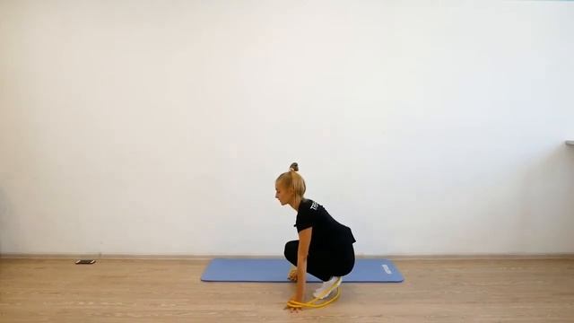 Прыжки через скакалку мячиком смотреть онлайн