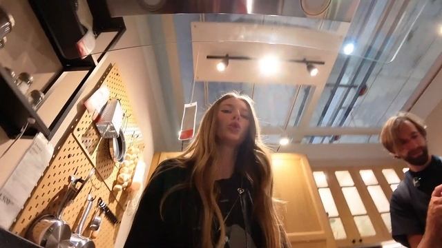 Обставляем квартиру в IKEA! Почему так дорого? смотреть онлайн