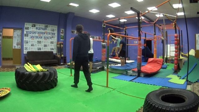 НаРодная ГимнАсТиКа 1076-7 в Клубе Воздушно-Силовой Атлетики. СКК "Вместе" смотреть онлайн