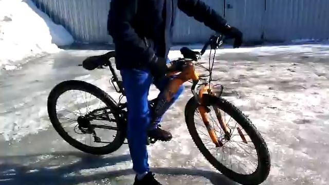 (2часть) Дрифт на велосипеде по льду. смотреть онлайн