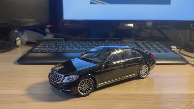 Обзор модели Mercedes Benz S 500 от Welly смотреть онлайн