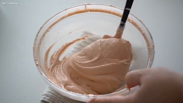 SUB) 카라멜마끼아또 마카롱 만들기. 카라멜+커피 꿀조합 마카롱ㅣ Caramel Macchiato Macaron [우미스베이킹:umi's baking] смотреть онлайн