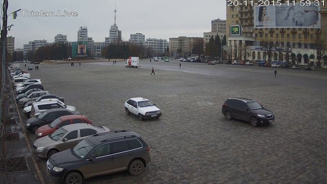 Triolan.Live - Харьков, площадь Свободы (20-11-2015) смотреть онлайн